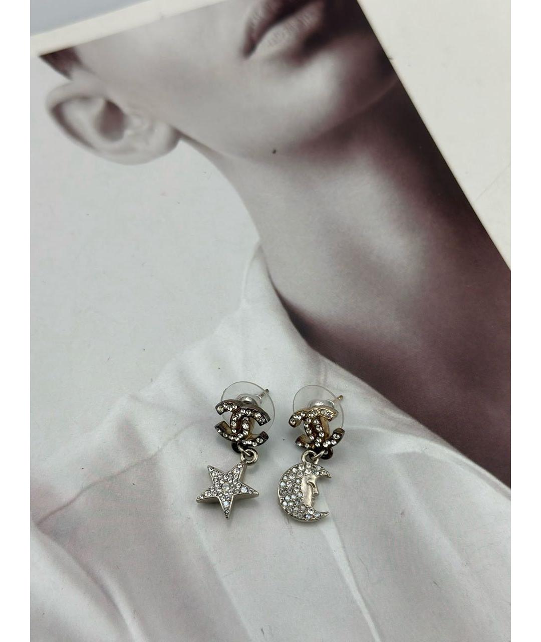 CHANEL Золотые металлические серьги, фото 8