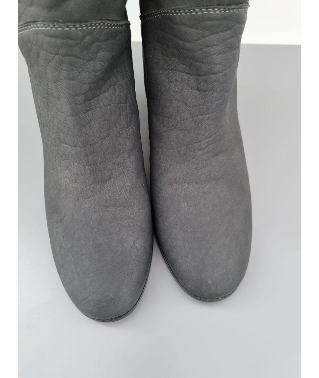 CHANEL Серые кожаные сапоги, фото 3