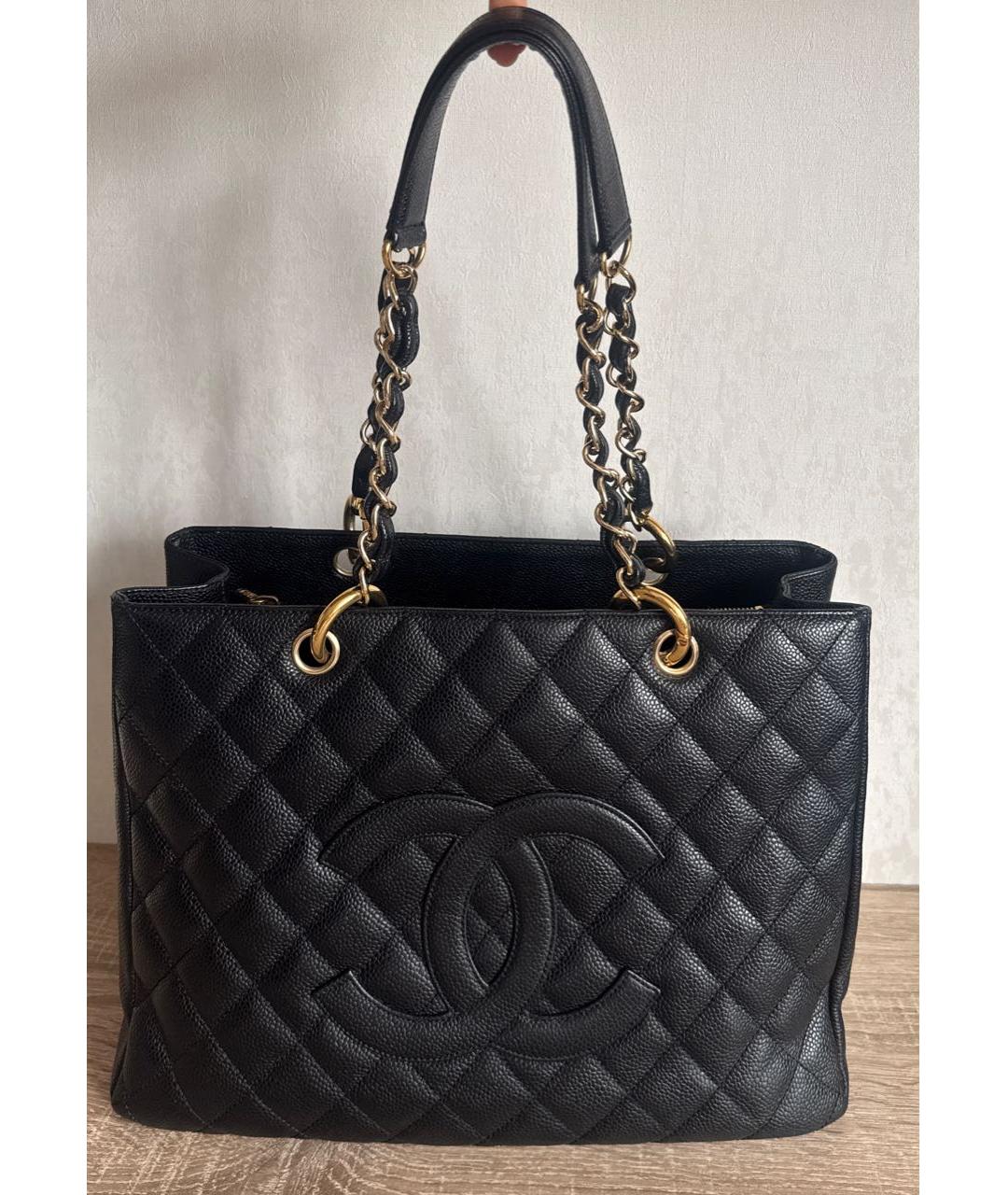 CHANEL Черная кожаная сумка тоут, фото 9