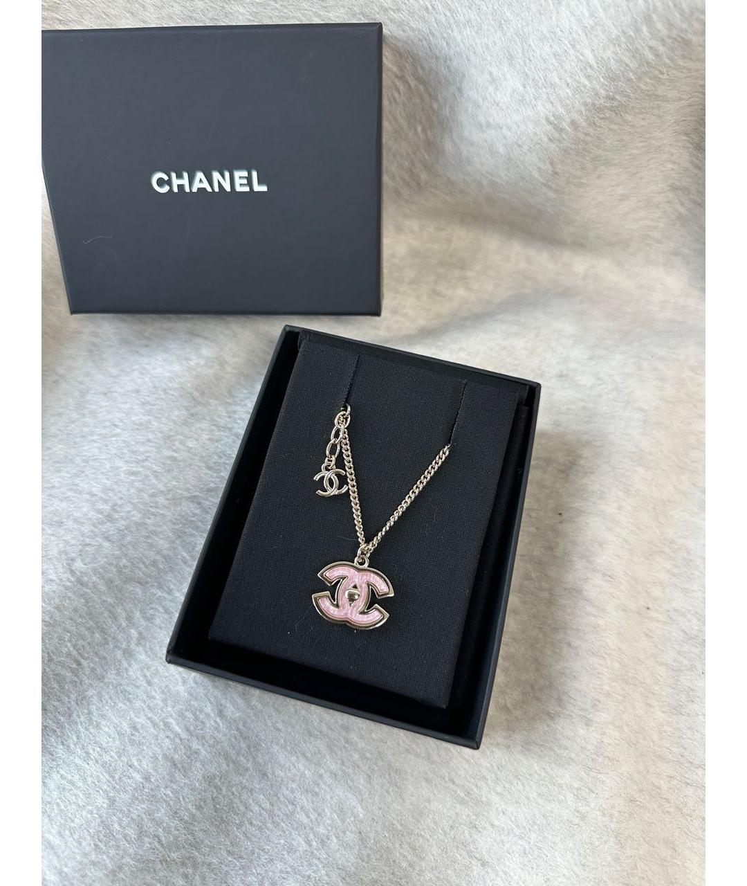 CHANEL Золотая металлическая подвеска, фото 2