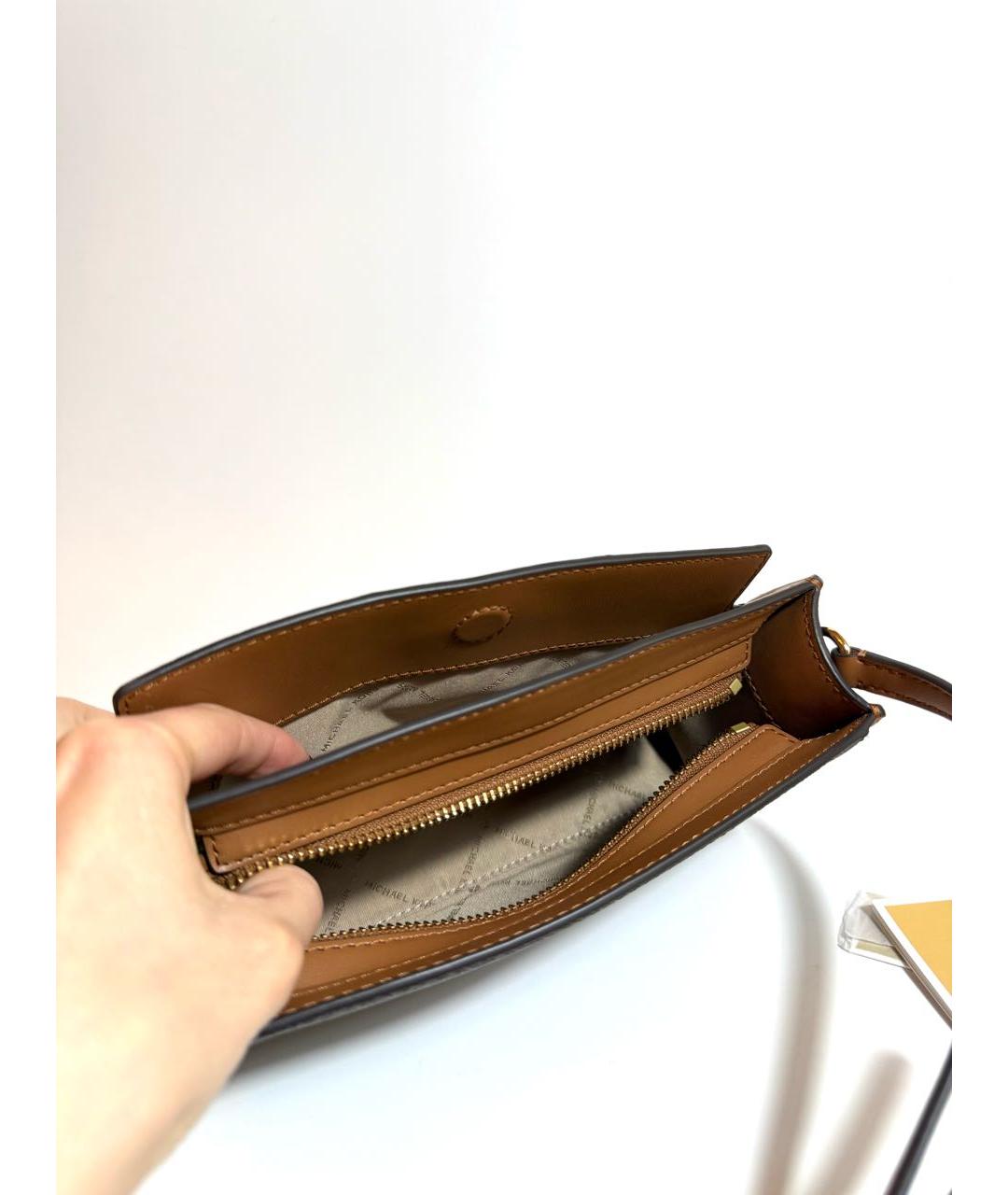 MICHAEL KORS Коричневая кожаная сумка через плечо, фото 4