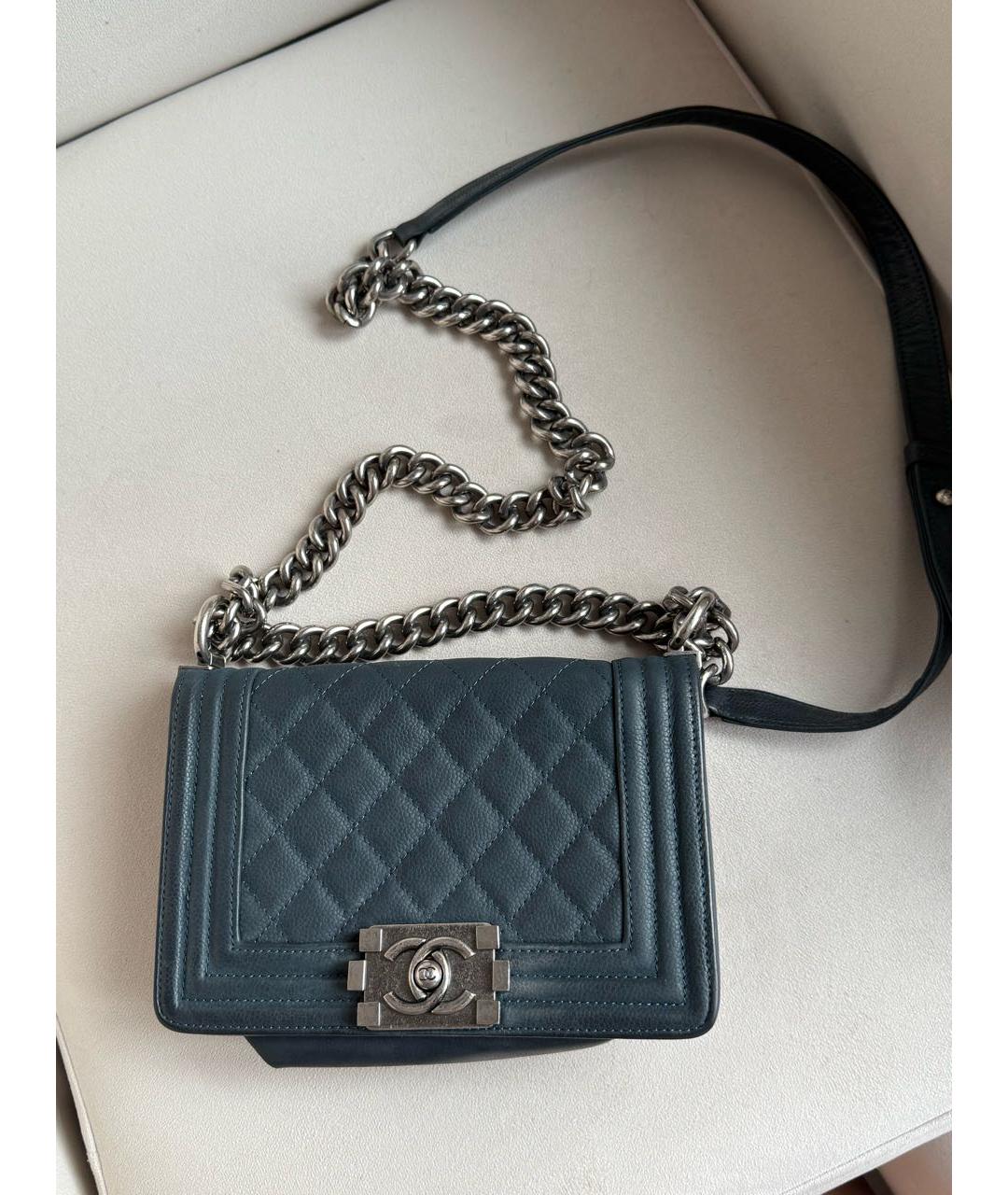 CHANEL Темно-синяя кожаная сумка через плечо, фото 5