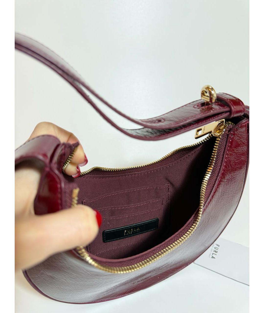 FURLA Бордовая сумка через плечо из лакированной кожи, фото 4