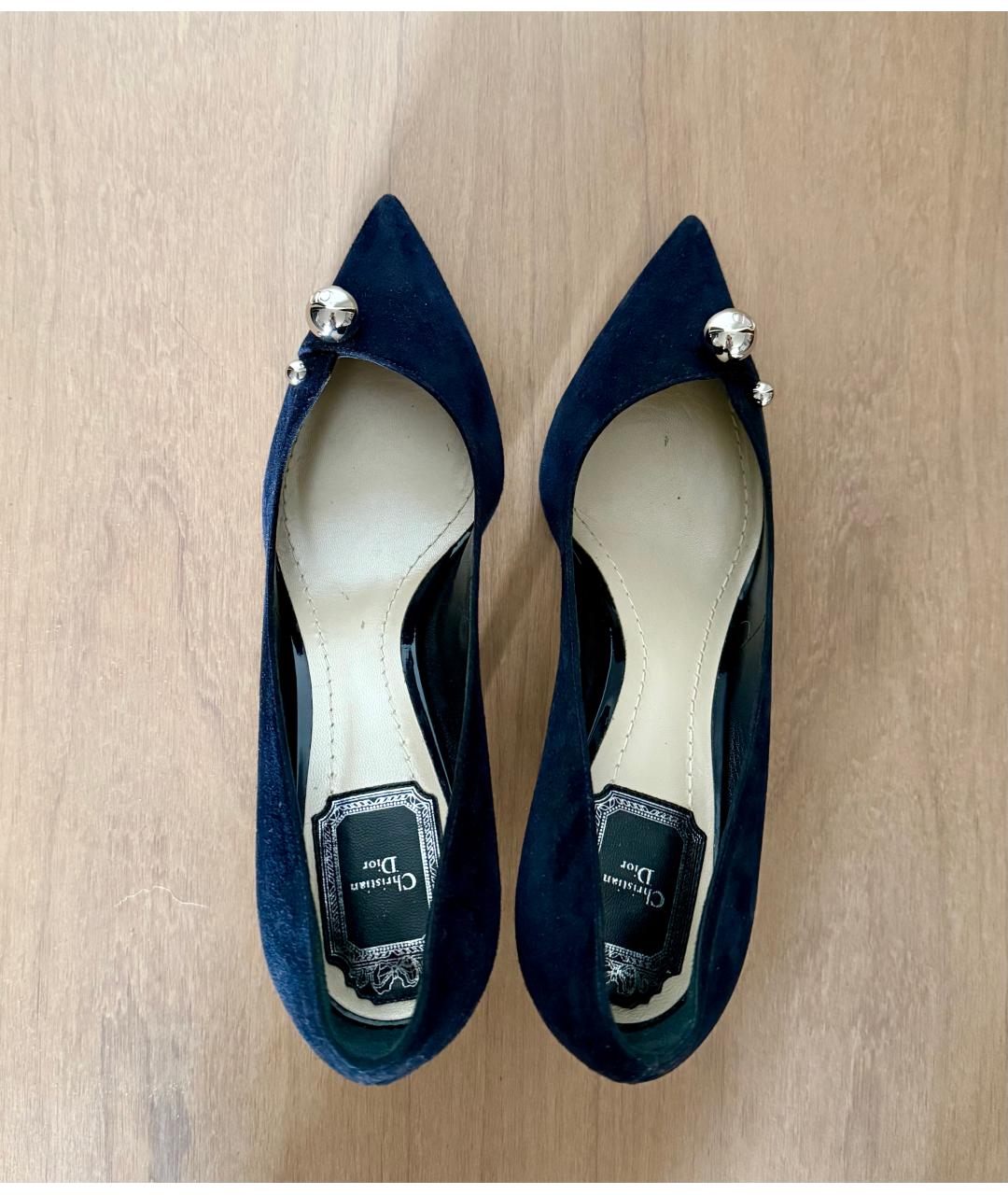 CHRISTIAN DIOR Темно-синие замшевые лодочки на низком каблуке, фото 3