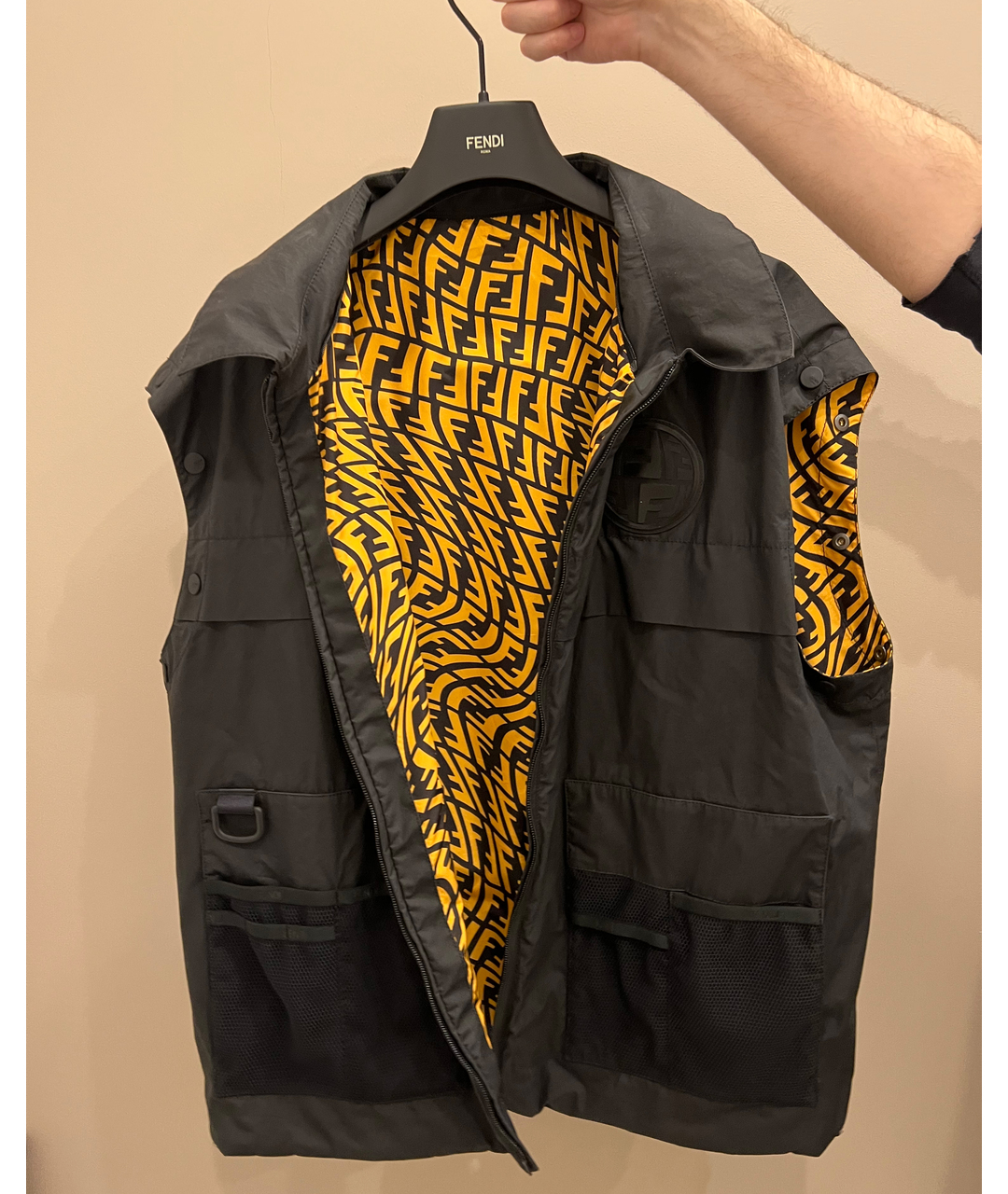 FENDI Черная полиэстеровая куртка, фото 8