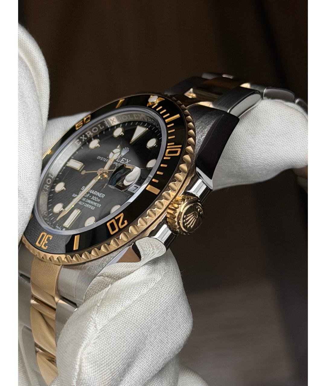 ROLEX Черные часы из желтого золота, фото 4