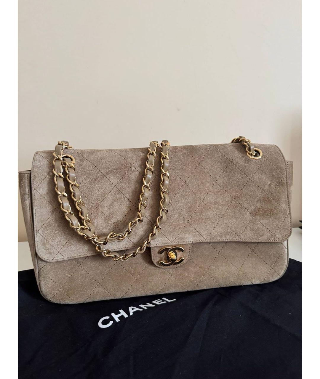 CHANEL Бежевая замшевая сумка через плечо, фото 2