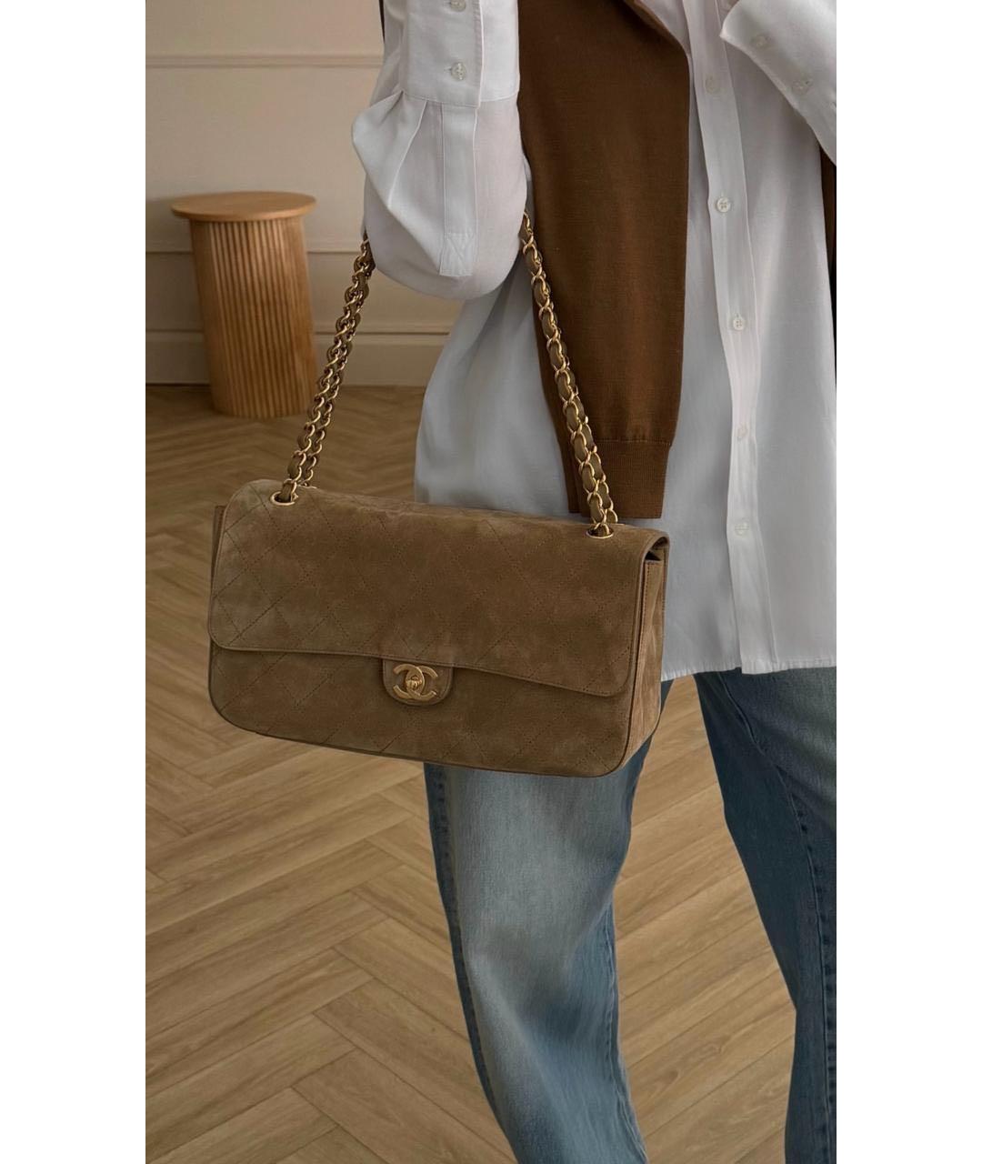 CHANEL Бежевая замшевая сумка через плечо, фото 7