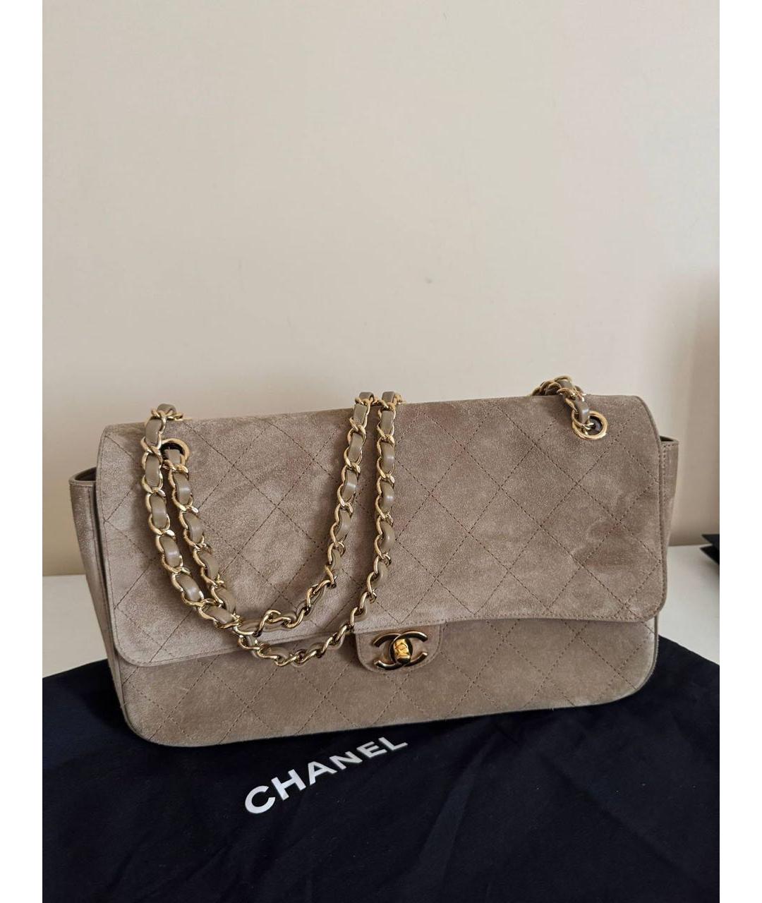 CHANEL Бежевая замшевая сумка через плечо, фото 9