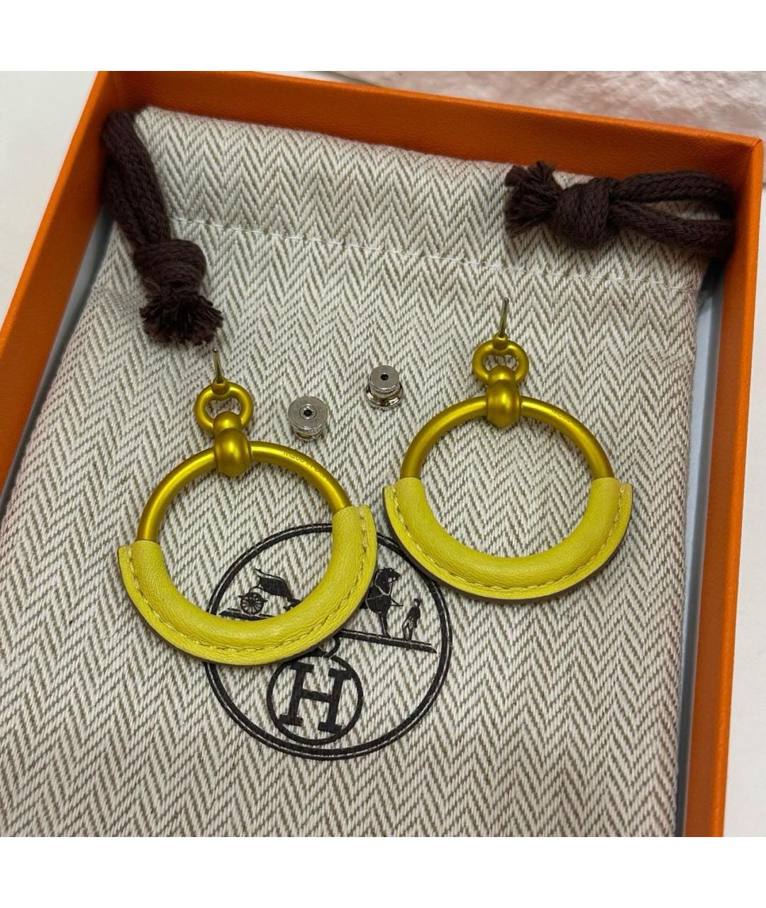 HERMES Желтые металлические серьги, фото 3