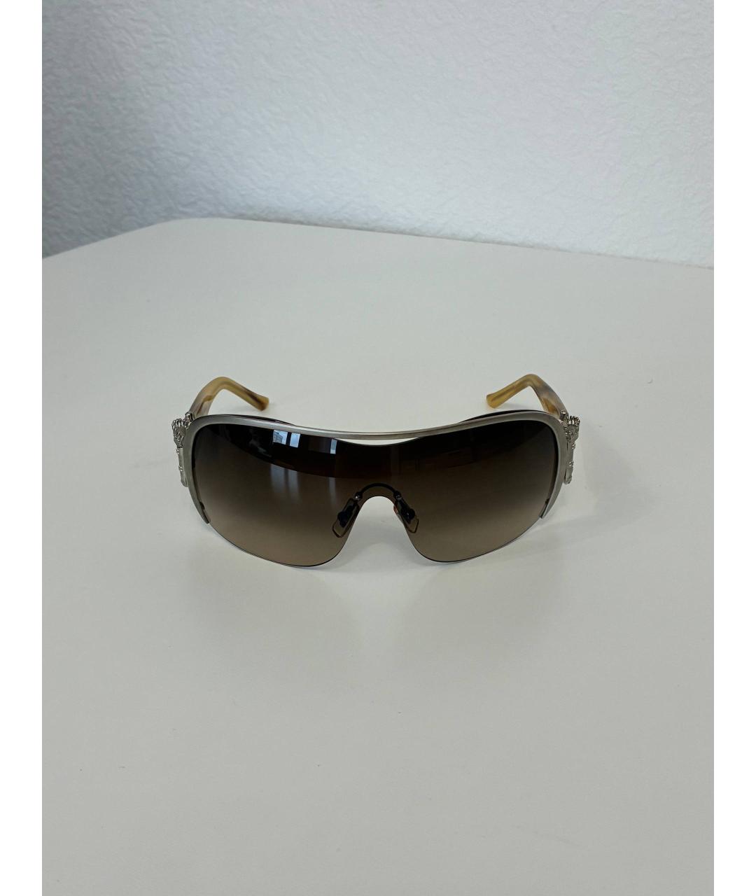 MIU MIU Бежевые пластиковые солнцезащитные очки, фото 10