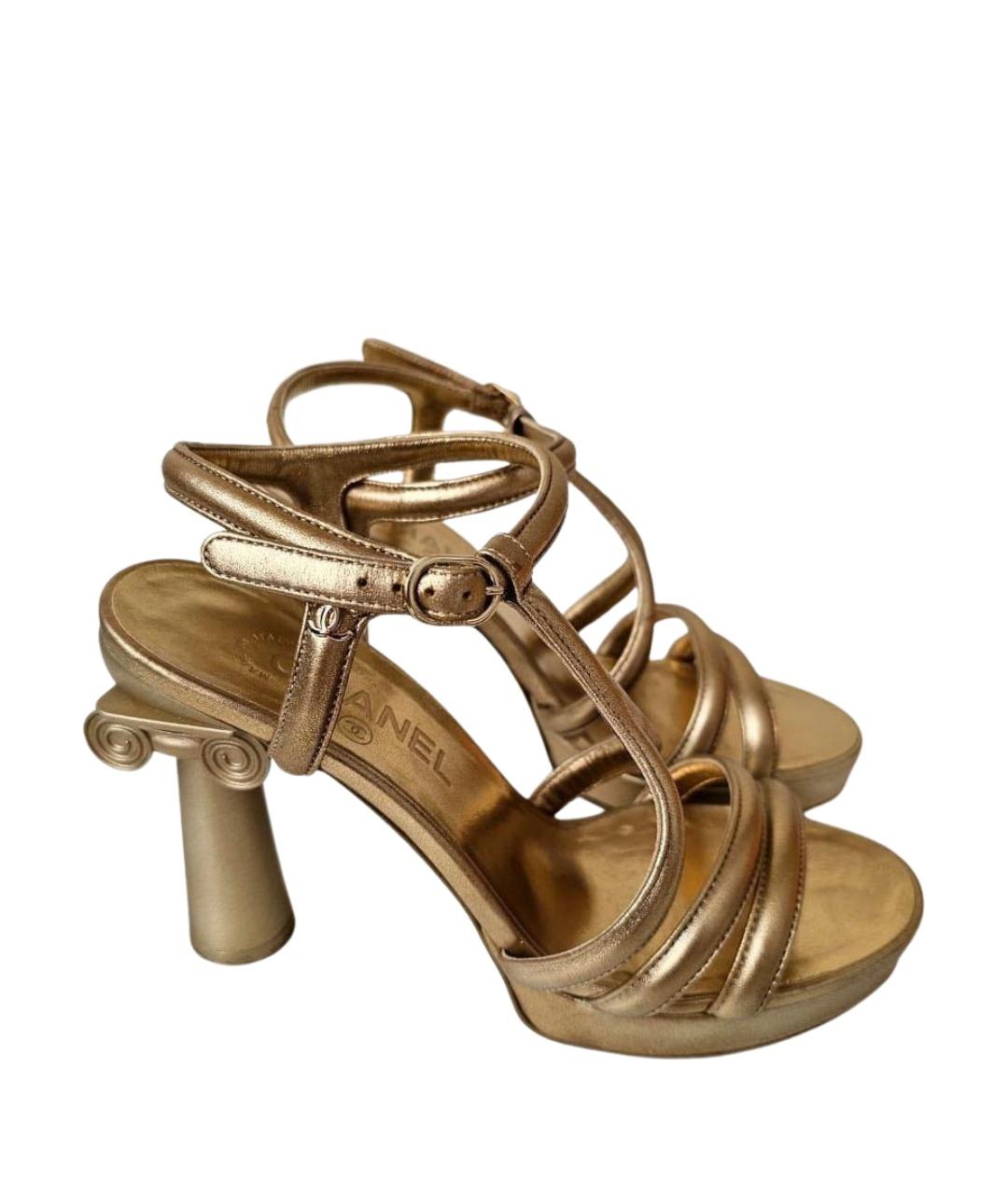 CHANEL Золотые кожаные босоножки, фото 1