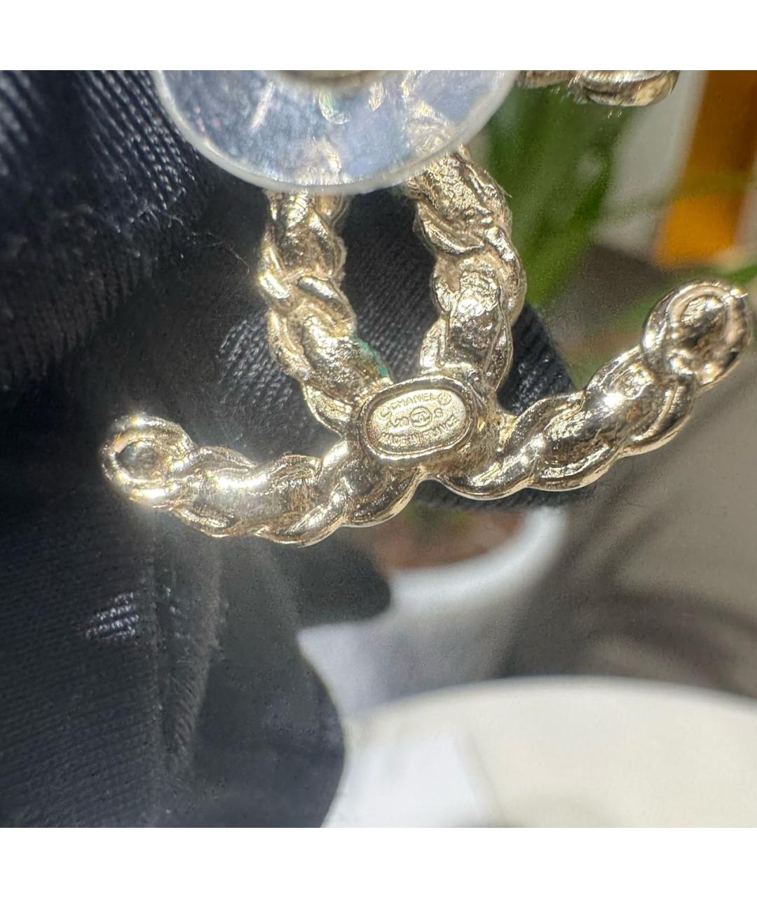 CHANEL Золотые металлические серьги, фото 5