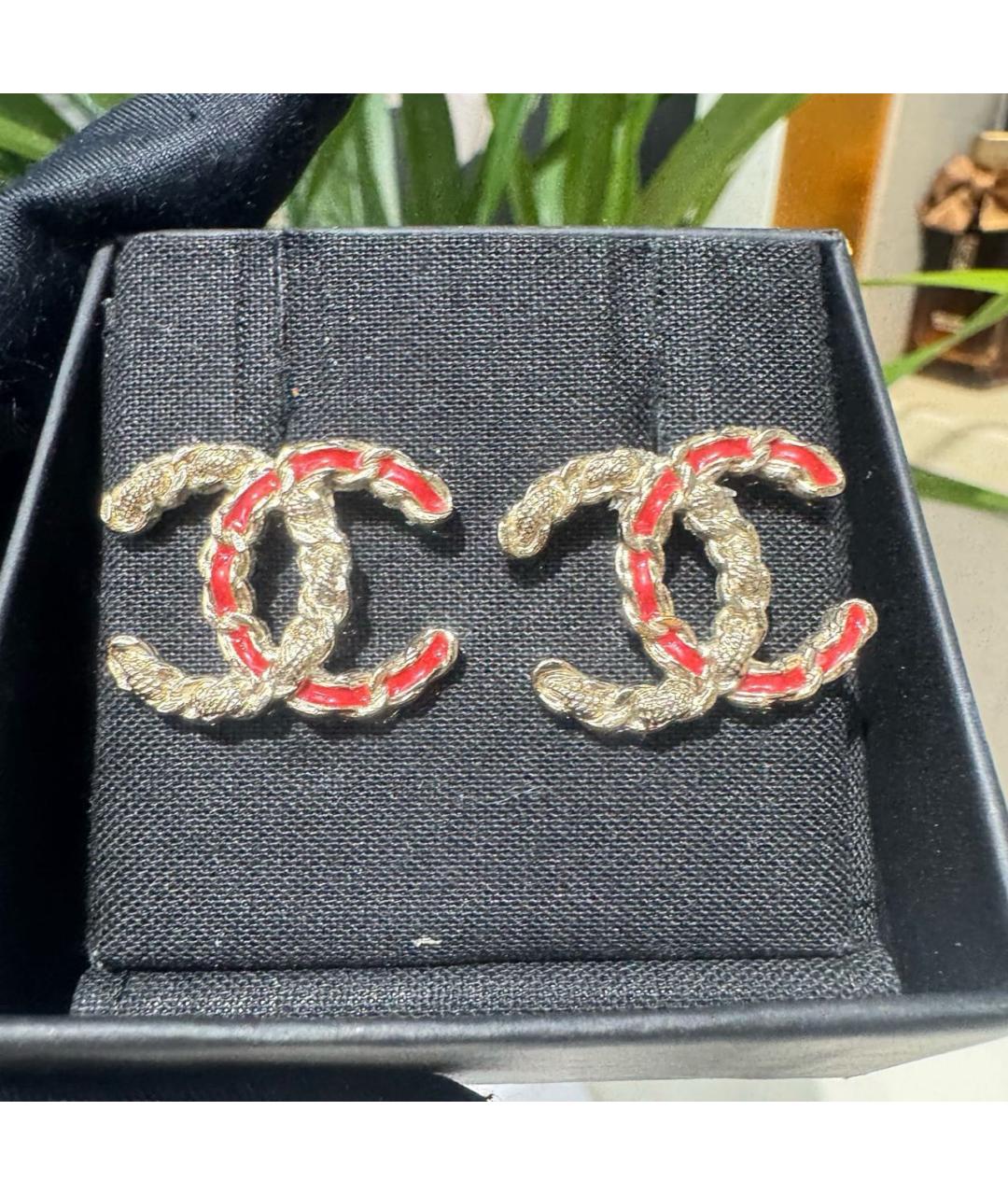 CHANEL Золотые металлические серьги, фото 9