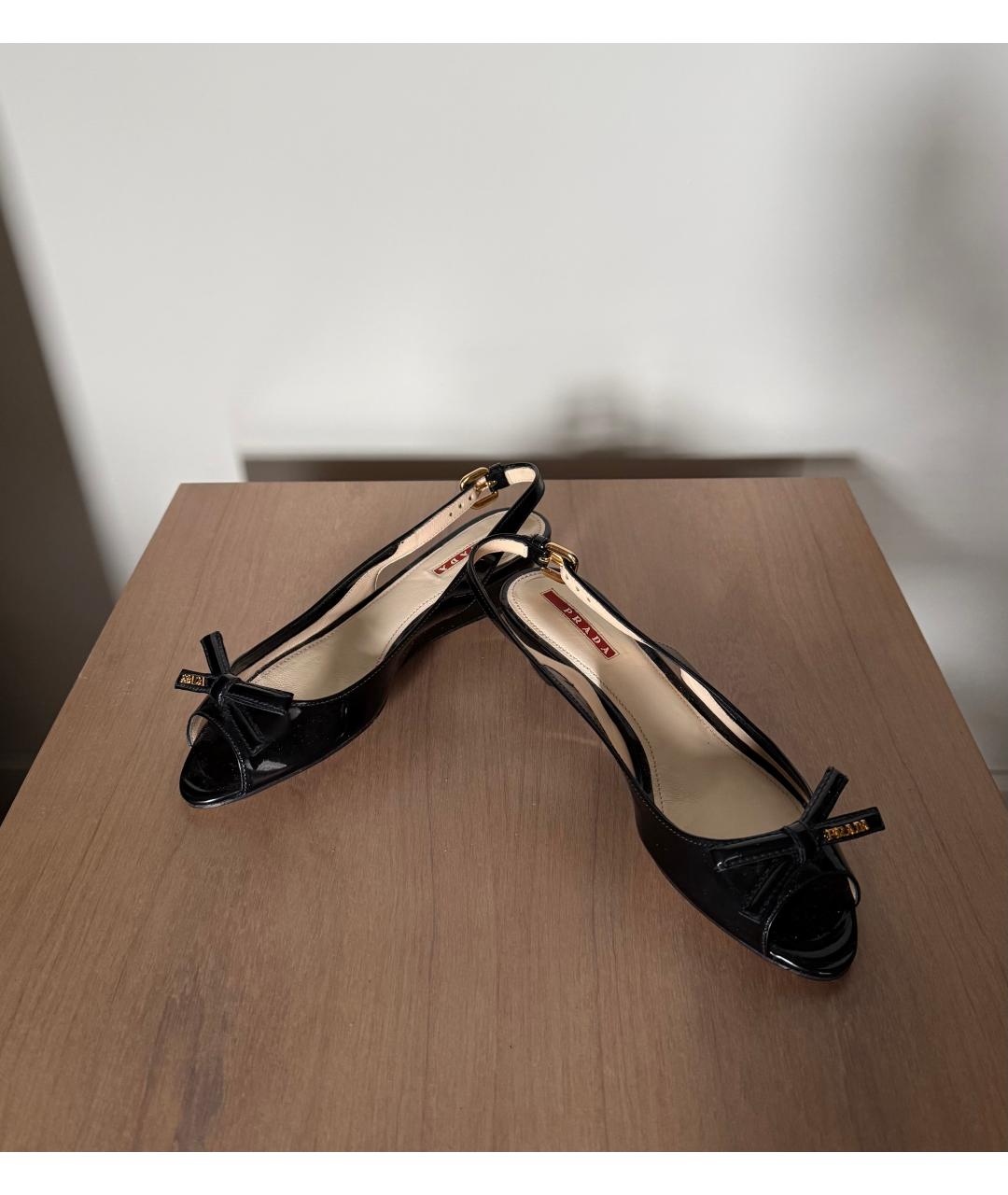 PRADA Черные босоножки из лакированной кожи, фото 6