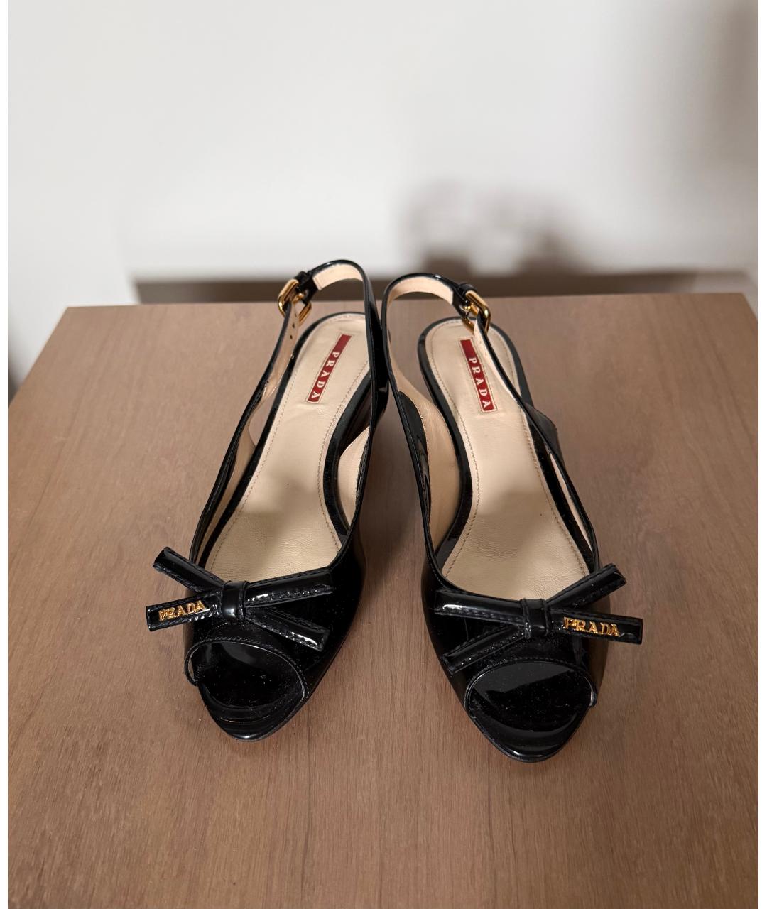 PRADA Черные босоножки из лакированной кожи, фото 7