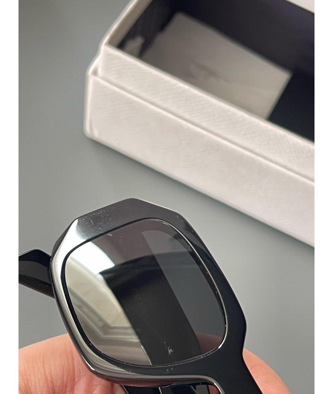PRADA Черные пластиковые солнцезащитные очки, фото 4