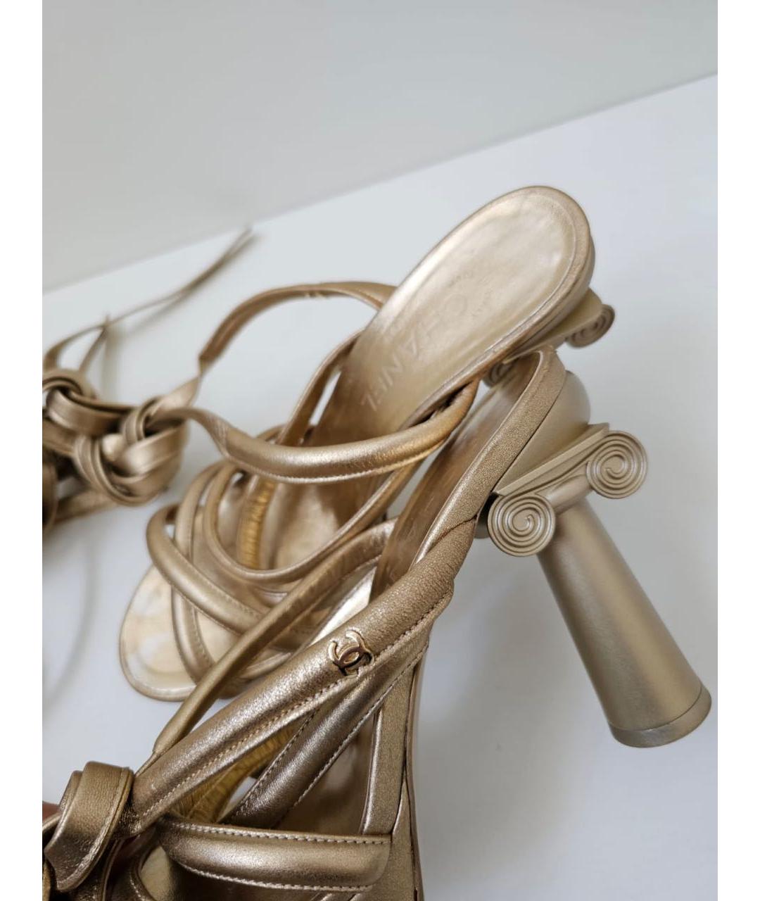 CHANEL Золотые кожаные туфли, фото 8