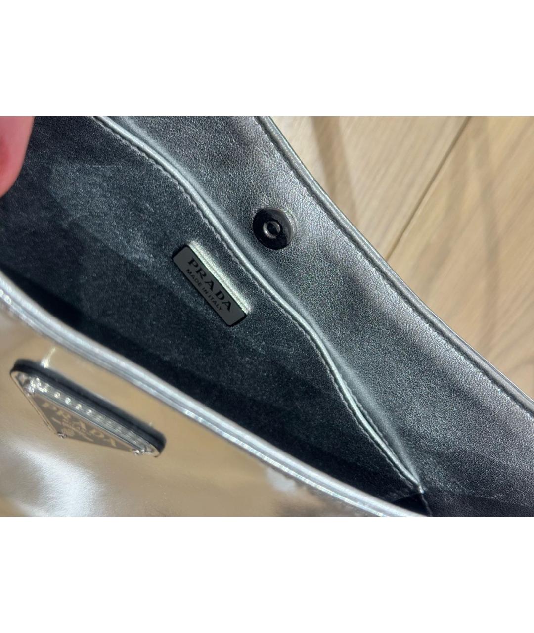 PRADA Серебряная сумка с короткими ручками, фото 4