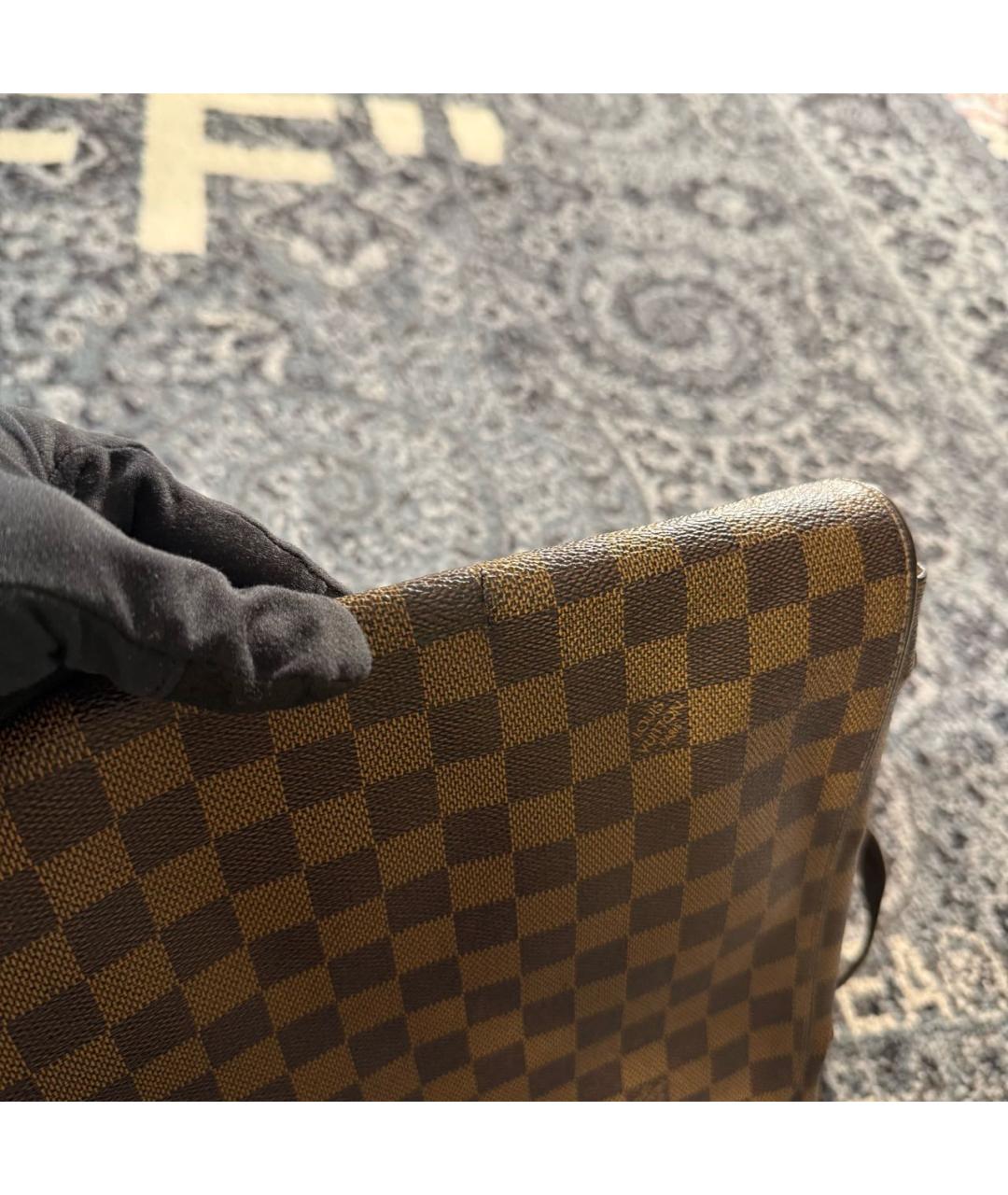 LOUIS VUITTON Коричневая кожаная сумка на плечо, фото 8