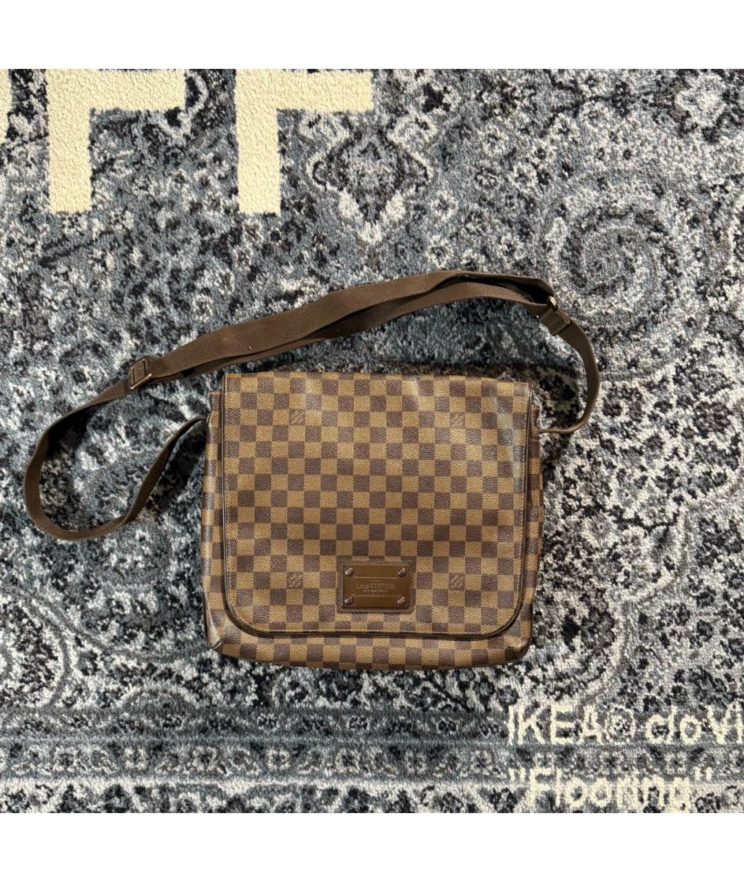 LOUIS VUITTON Коричневая кожаная сумка на плечо, фото 9