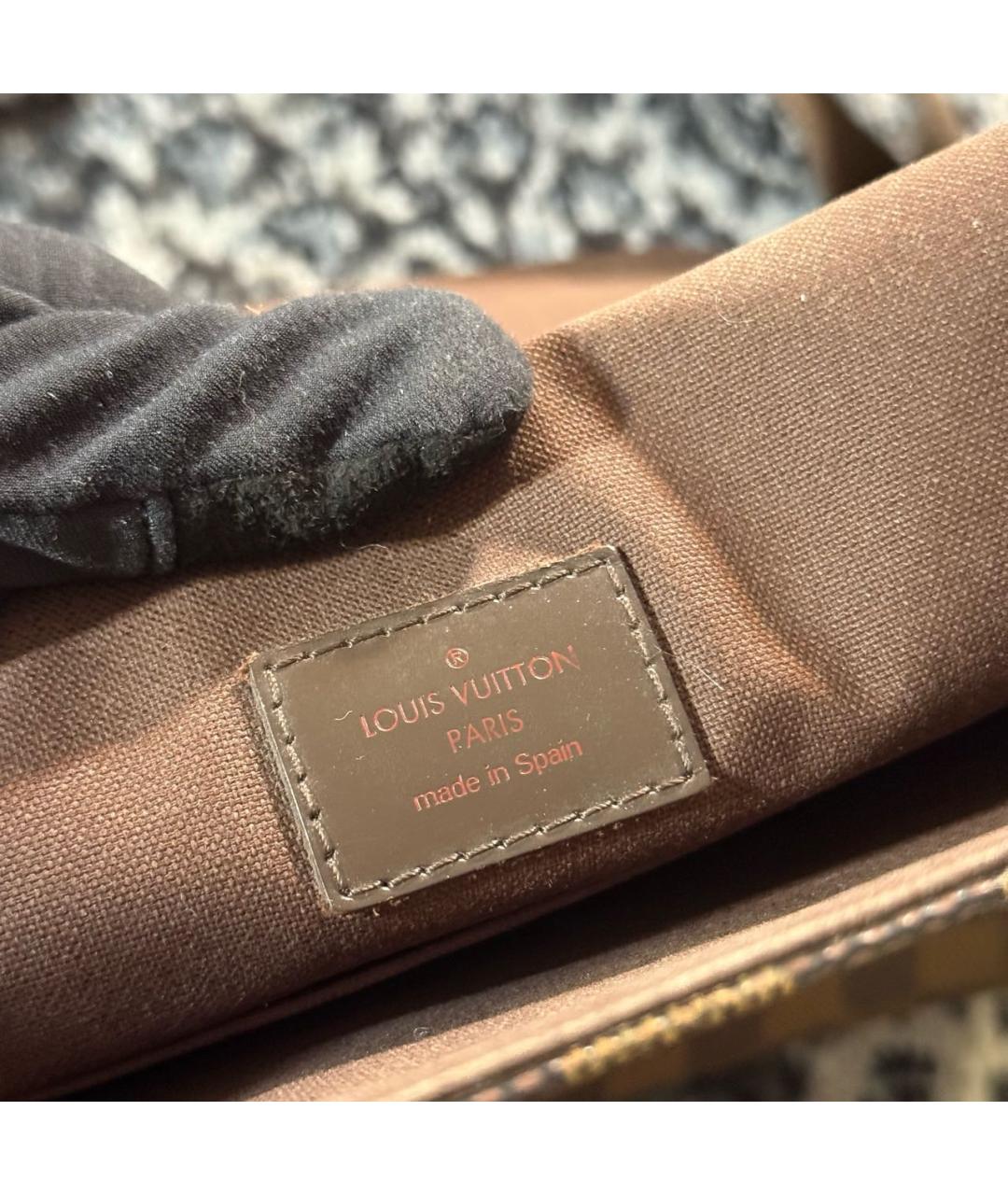 LOUIS VUITTON Коричневая кожаная сумка на плечо, фото 4