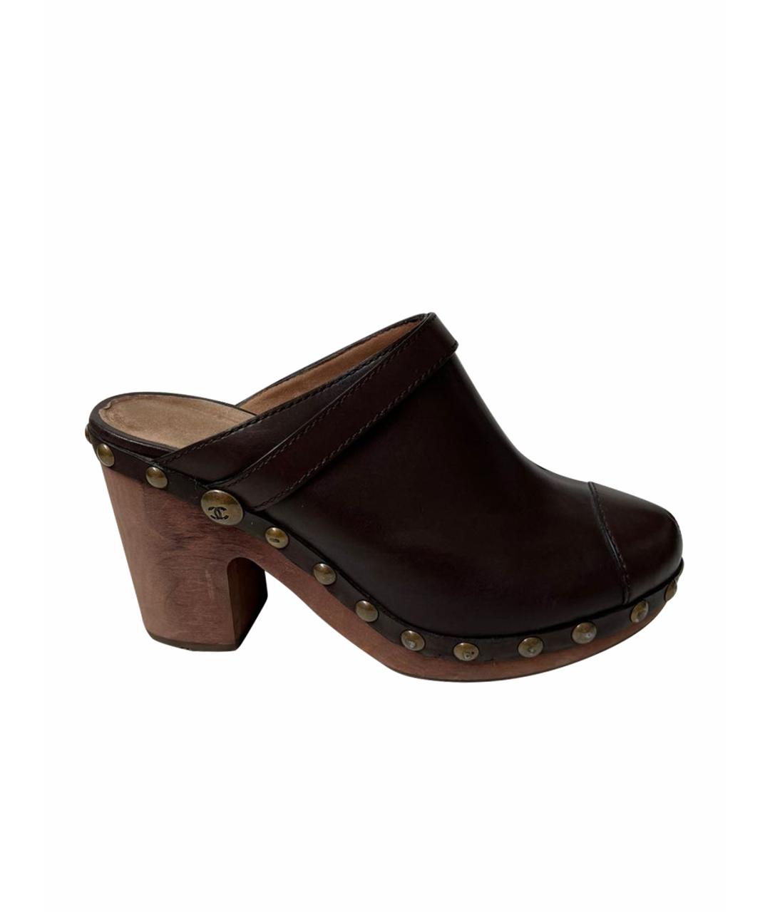 CHANEL Коричневые кожаные мюли, фото 1