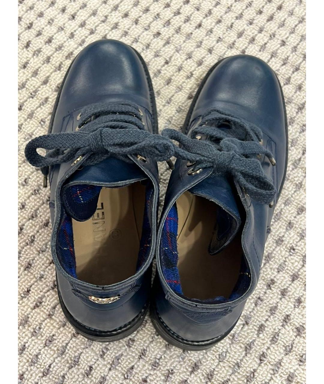 CHANEL Темно-синие кожаные ботинки, фото 3