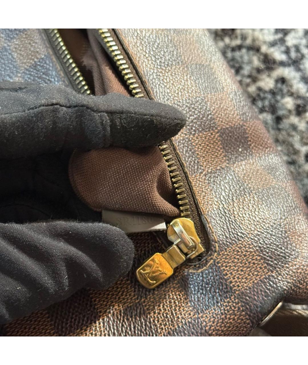 LOUIS VUITTON Коричневая кожаная сумка на плечо, фото 8