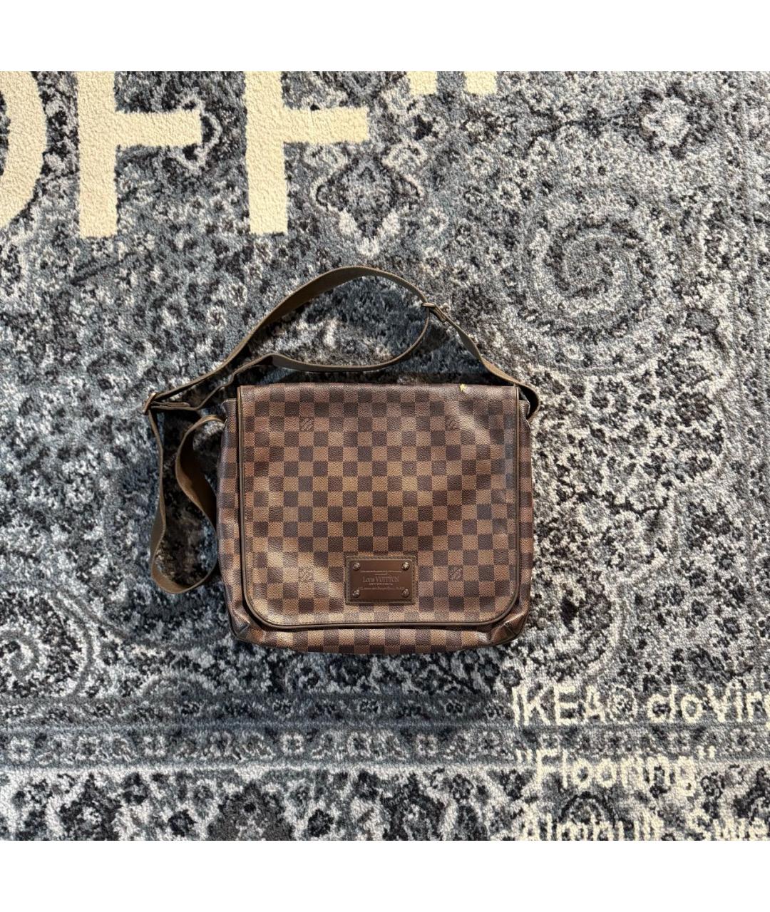 LOUIS VUITTON Коричневая кожаная сумка на плечо, фото 9