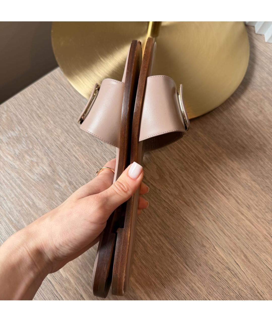 VALENTINO Бежевые кожаные шлепанцы, фото 5