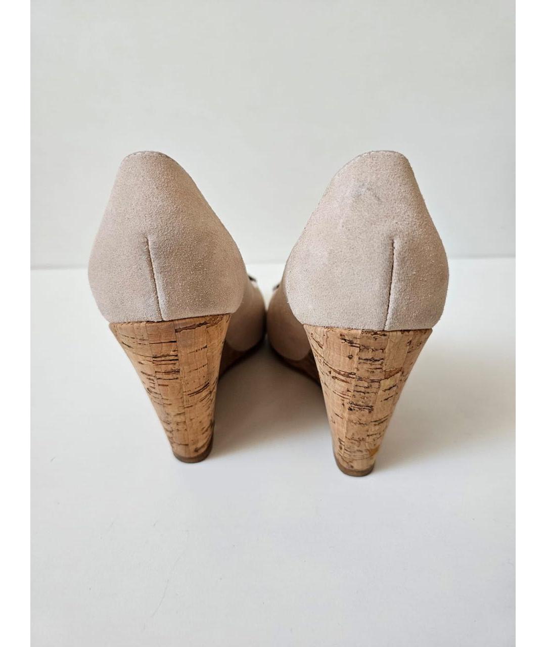 CHANEL Бежевые замшевые туфли, фото 4