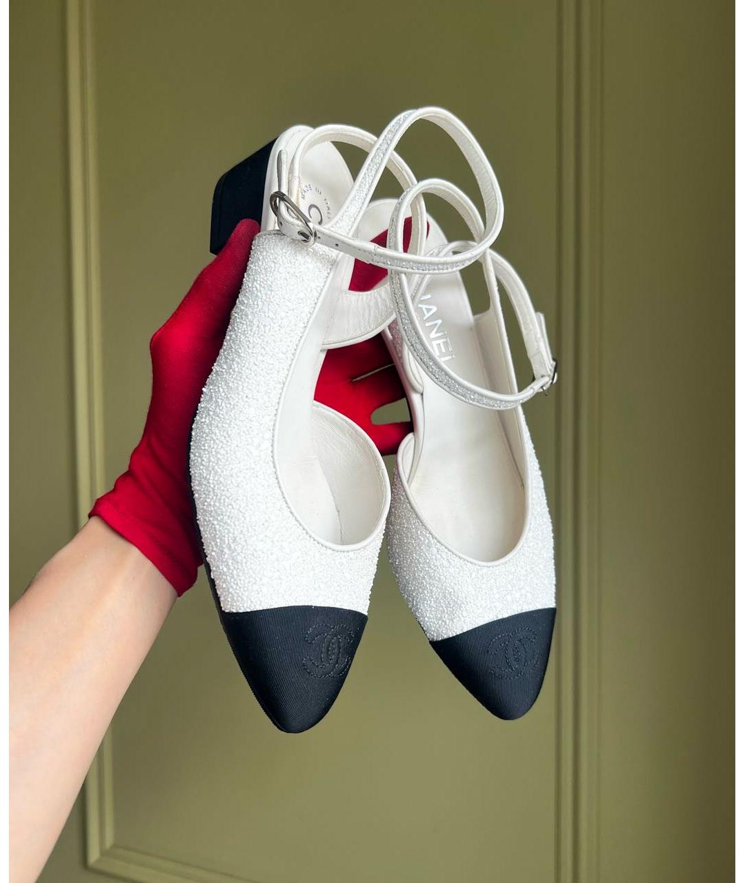 CHANEL Белые балетки, фото 2