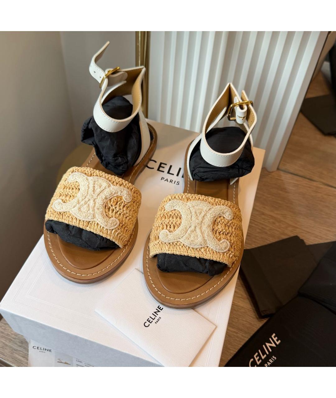 CELINE Бежевые сандалии, фото 2