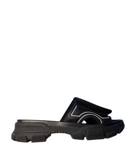 GUCCI Шлепанцы