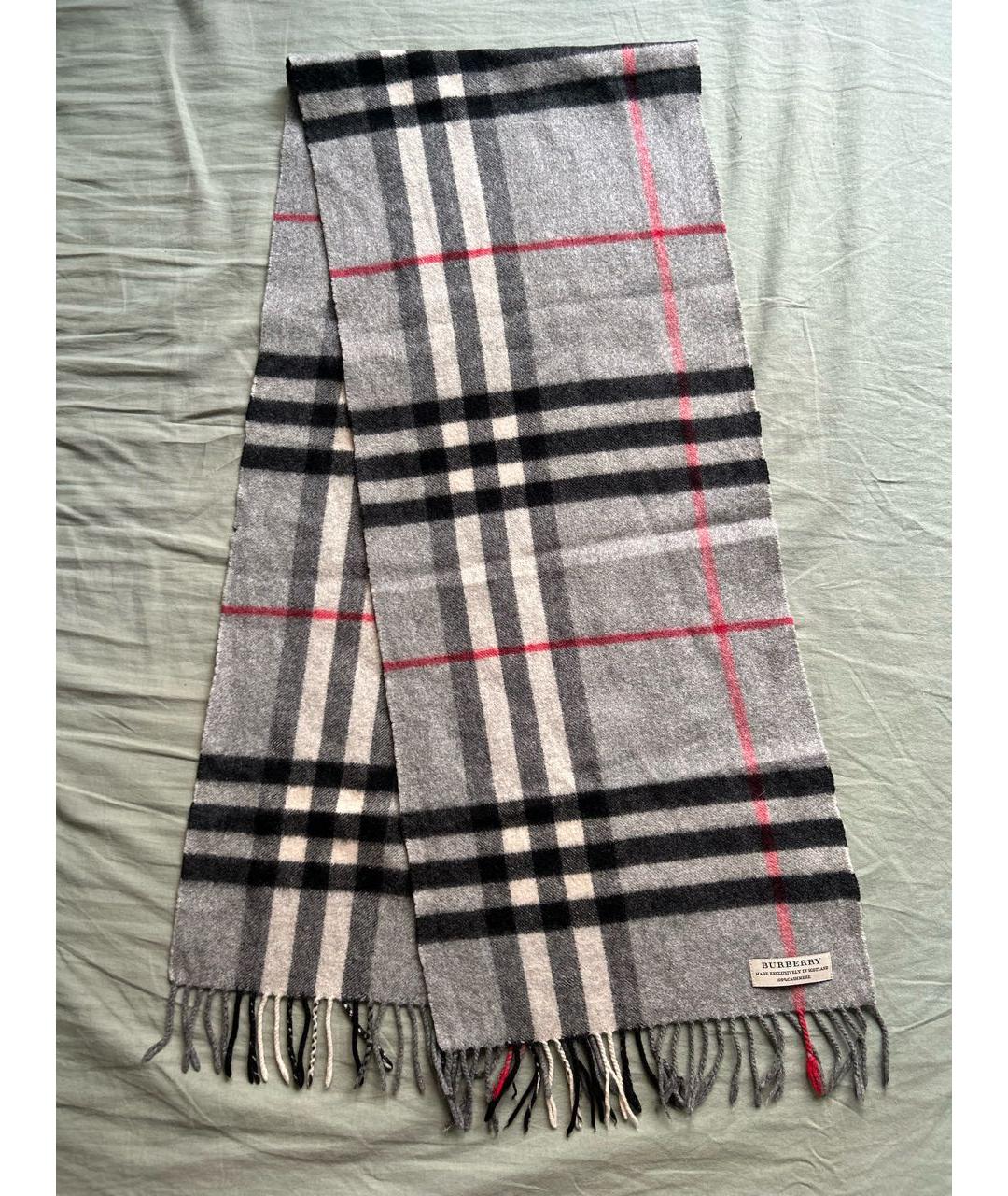 BURBERRY Серый кашемировый шарф, фото 6