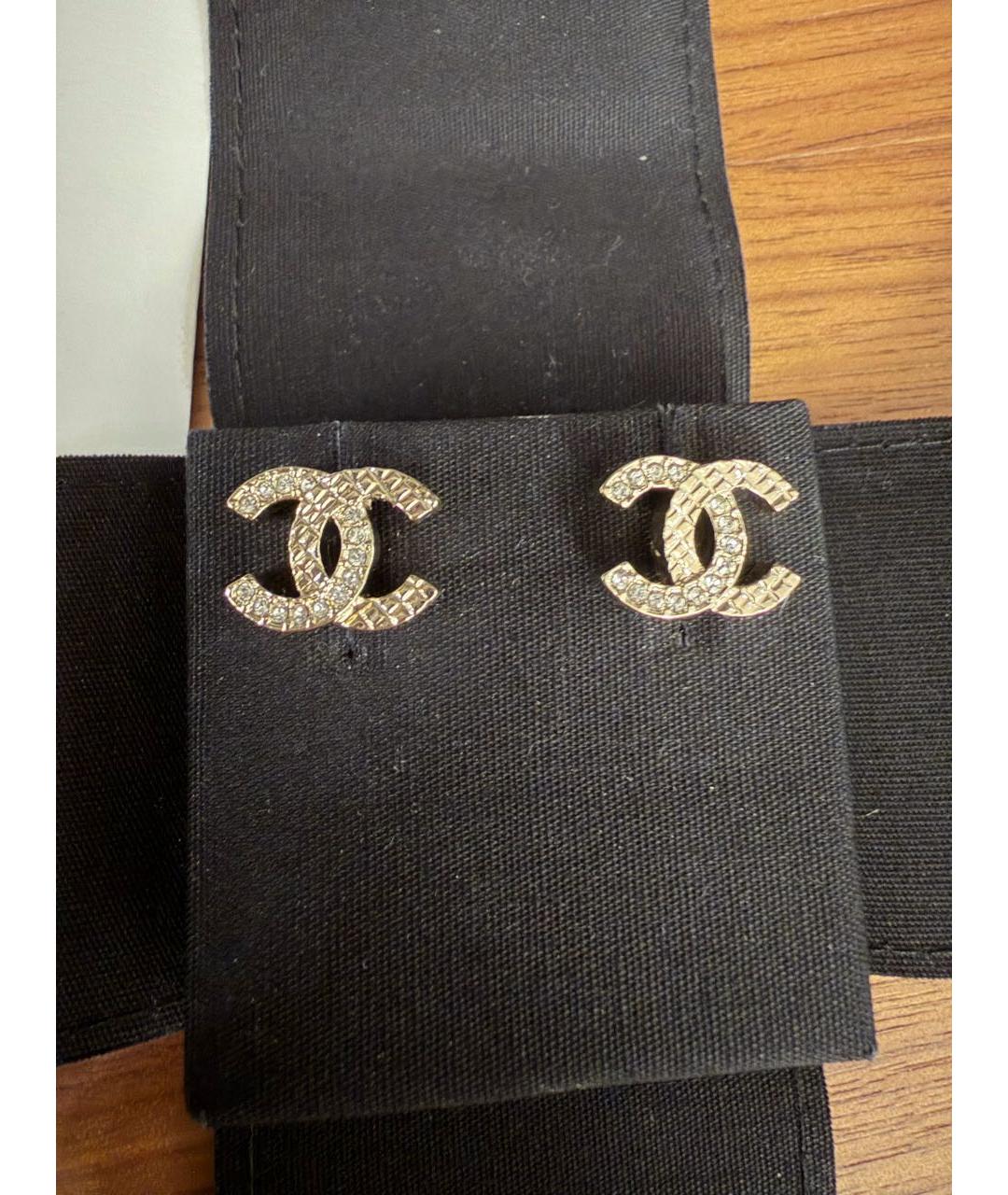 CHANEL Золотые металлические серьги, фото 5