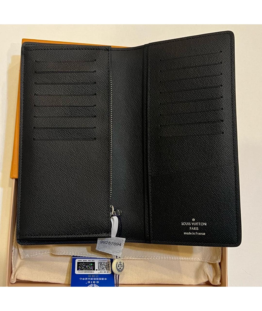 LOUIS VUITTON Черный кожаный кошелек, фото 4