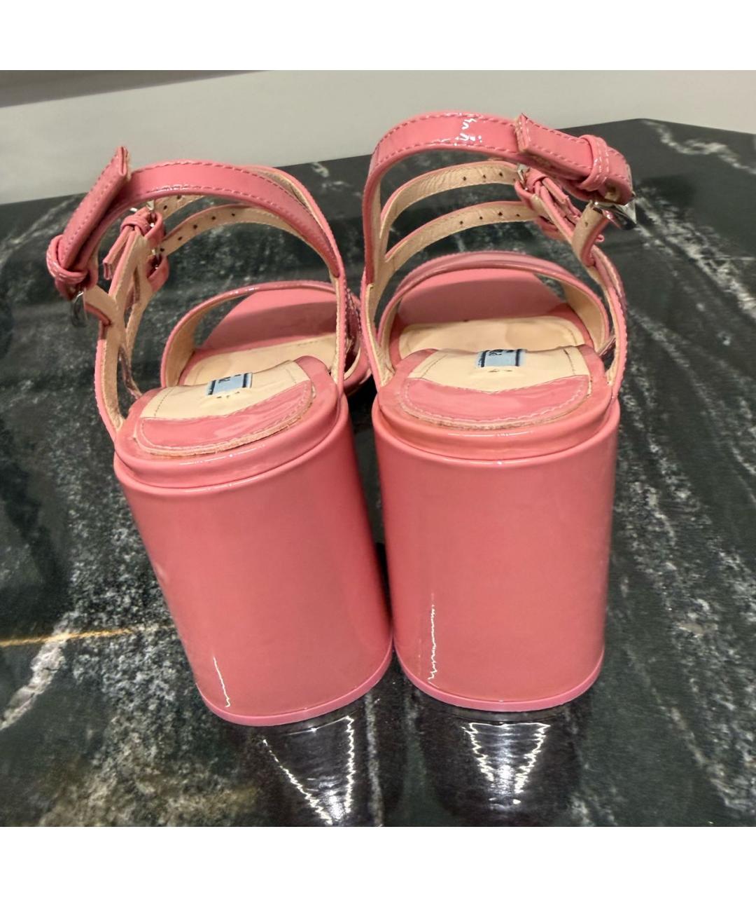 PRADA Розовые босоножки из лакированной кожи, фото 4