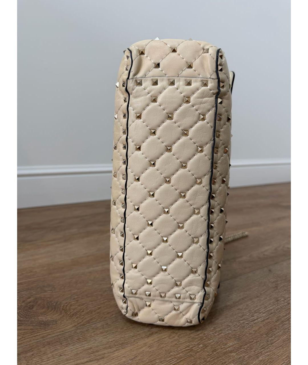 VALENTINO Бежевая кожаная сумка через плечо, фото 5