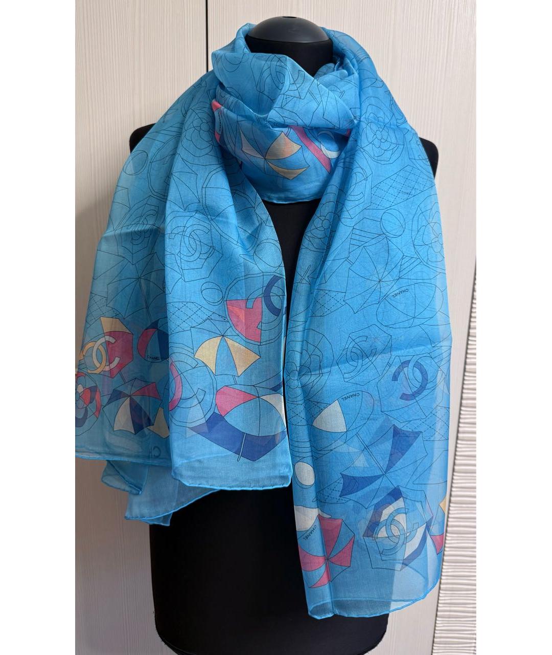 CHANEL Голубой шелковый шарф, фото 3