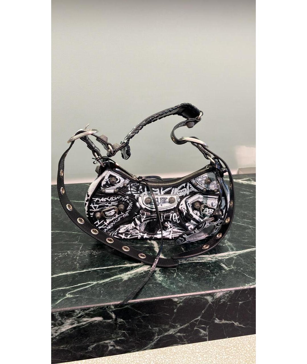 BALENCIAGA Кожаная сумка через плечо, фото 2