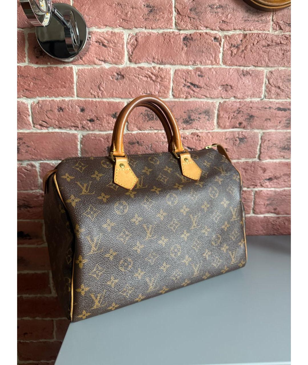 LOUIS VUITTON Коричневая сумка с короткими ручками, фото 4