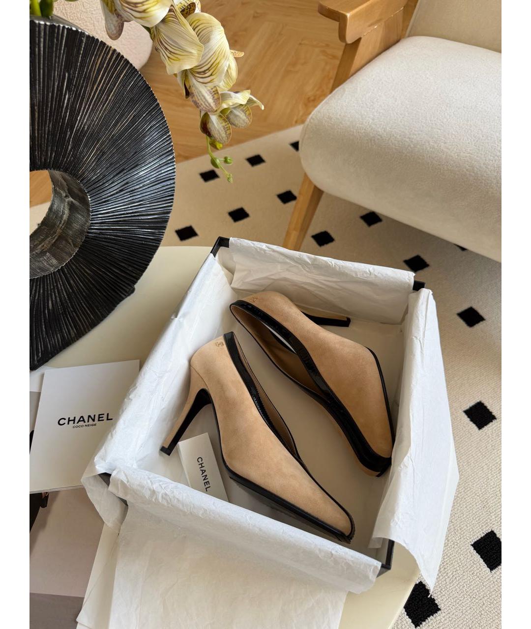 CHANEL Бежевые замшевые туфли, фото 5