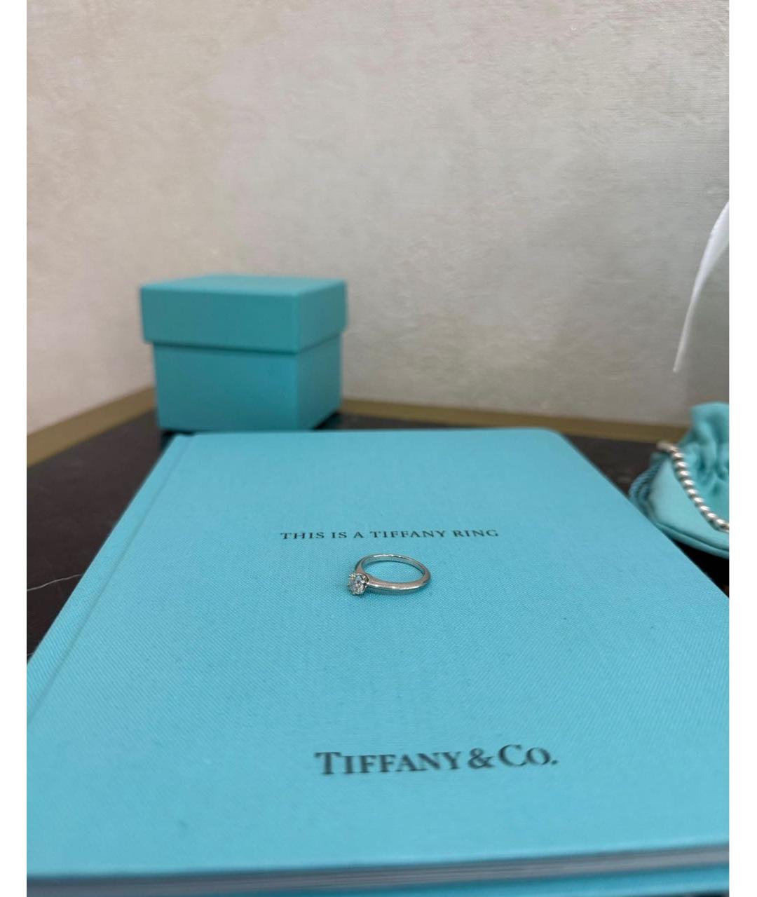 TIFFANY&CO Белое платиновое кольцо, фото 7