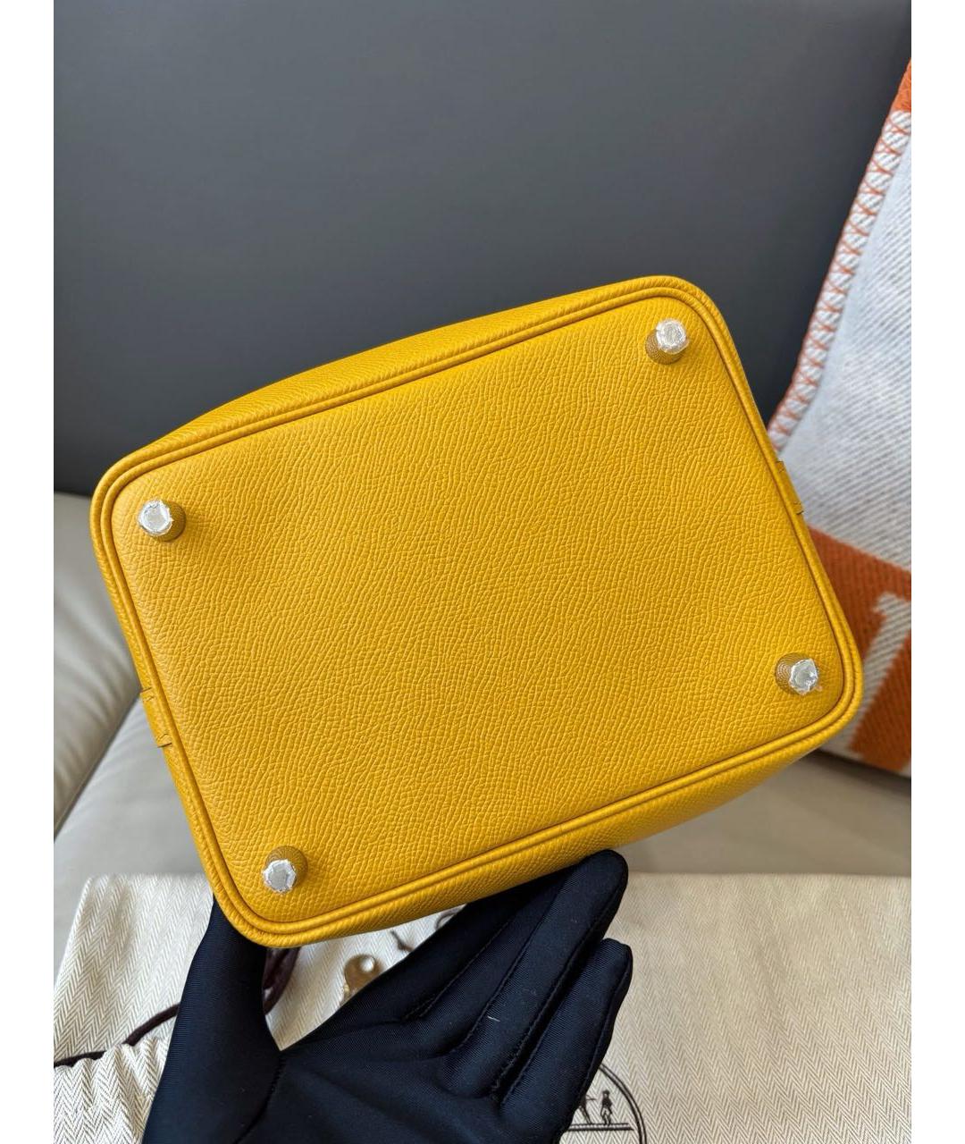 HERMES Желтая кожаная сумка с короткими ручками, фото 5