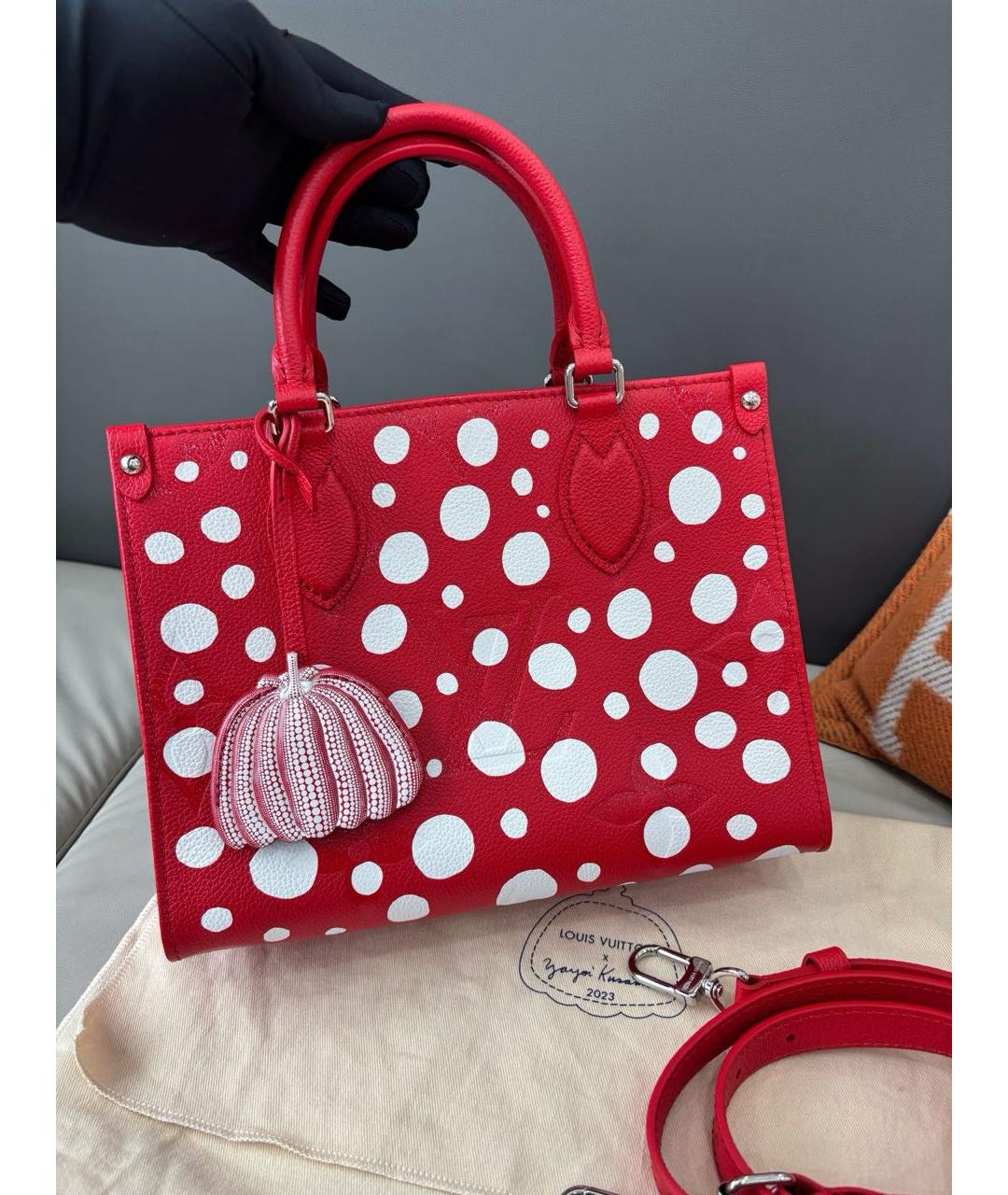 LOUIS VUITTON Красная кожаная сумка тоут, фото 2