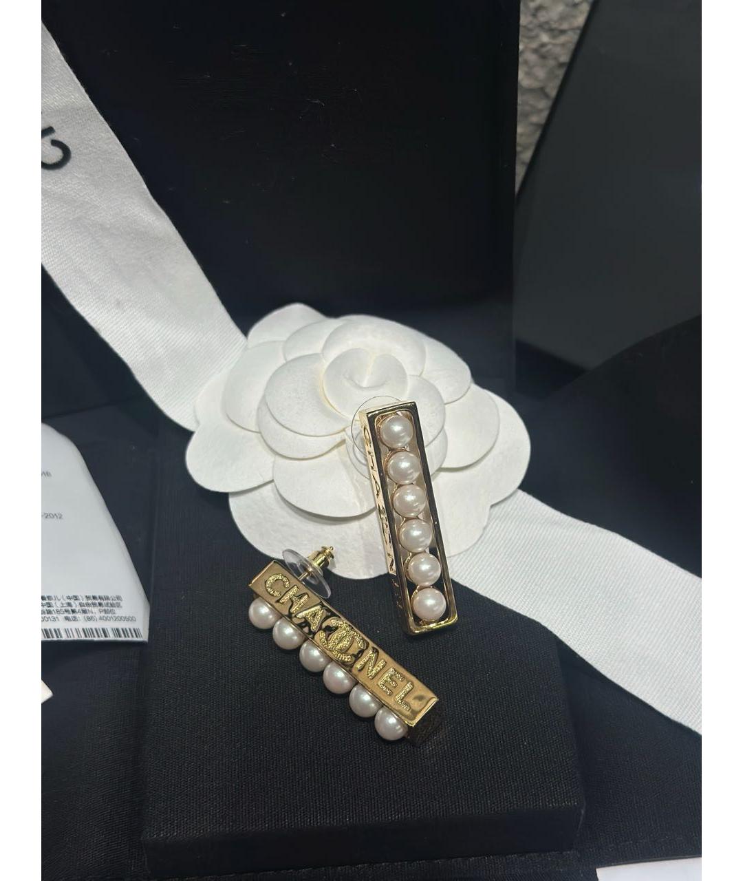 CHANEL Золотые металлические серьги, фото 3