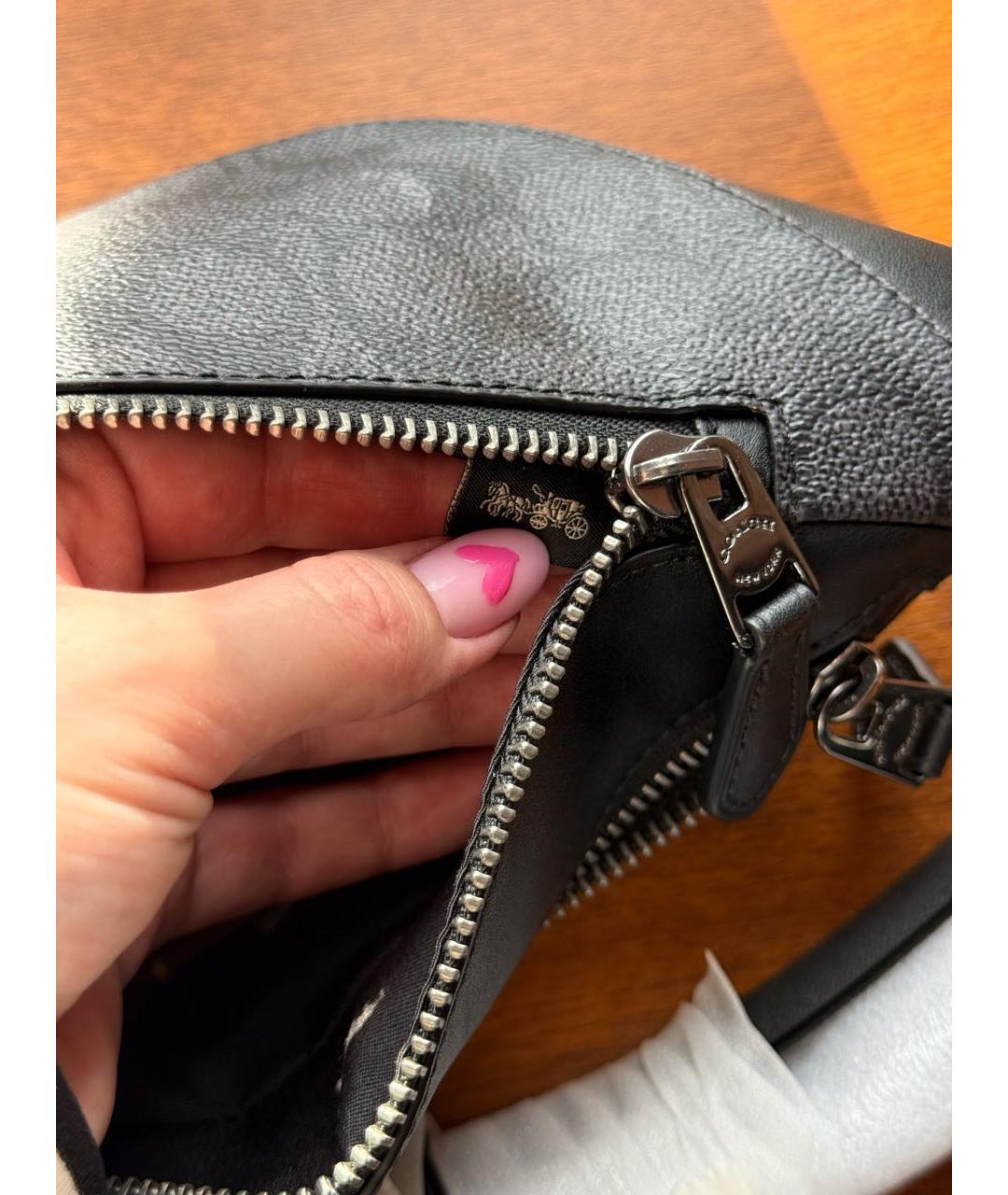 COACH Черная поясная сумка, фото 6