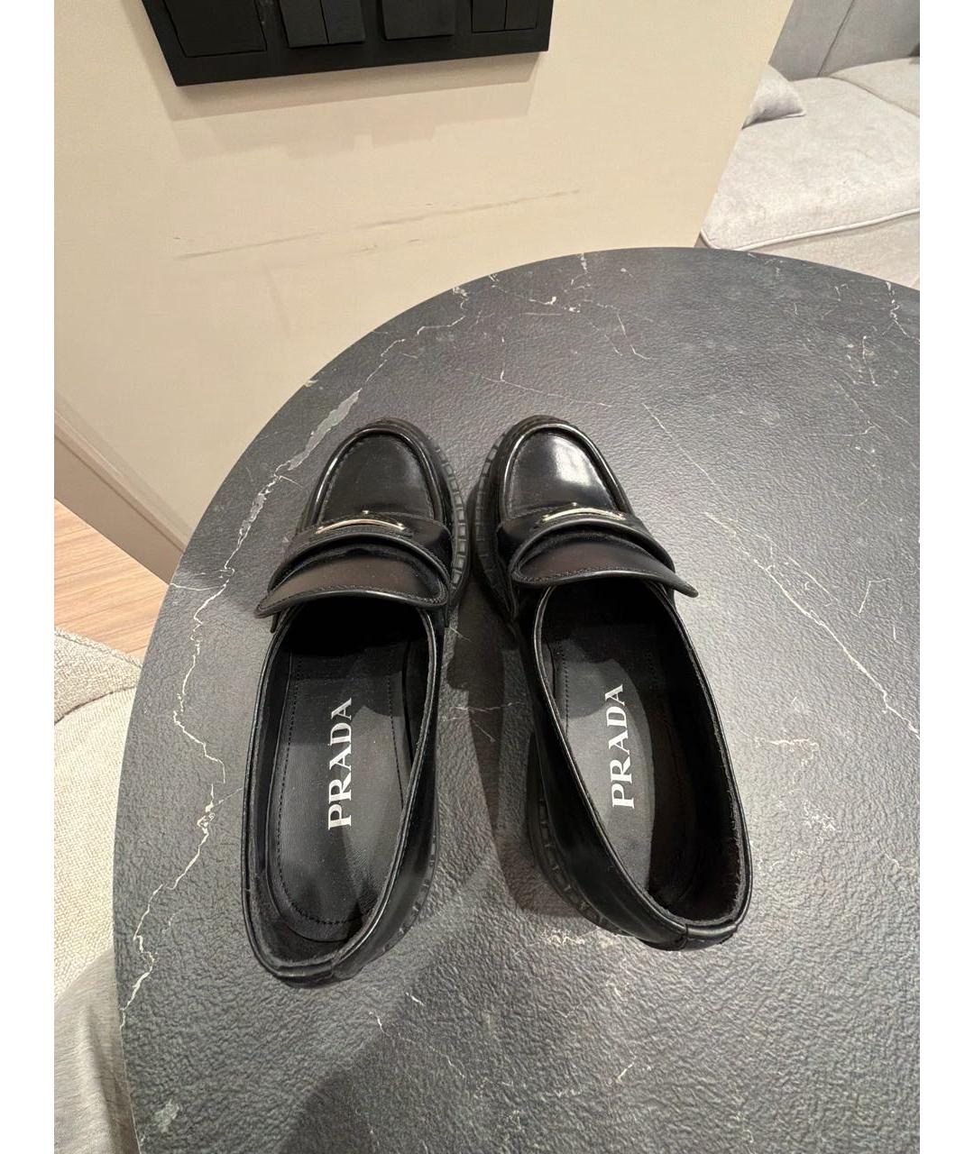 PRADA Черные кожаные лоферы, фото 3